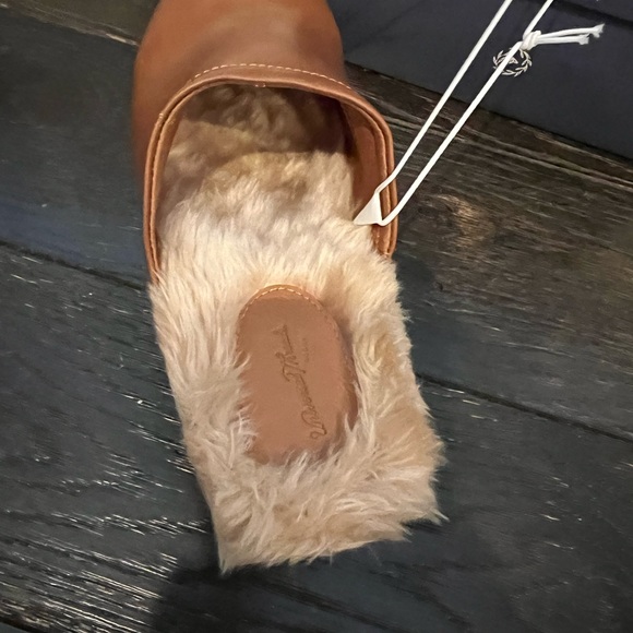 Universal thread fur lined clogs 8 - Picture 5 of 5